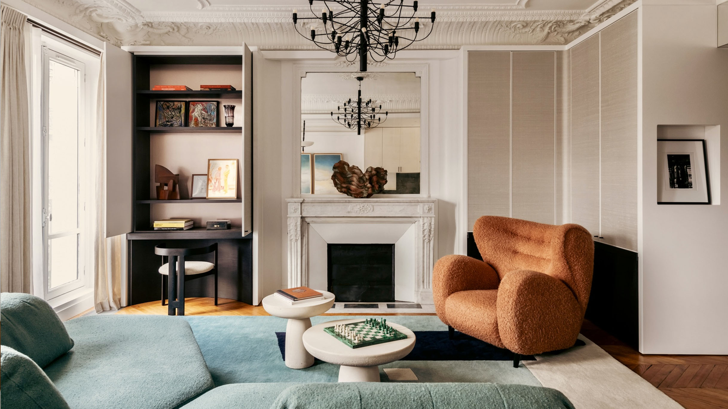 Интеллигентный, тёплый, тактильный