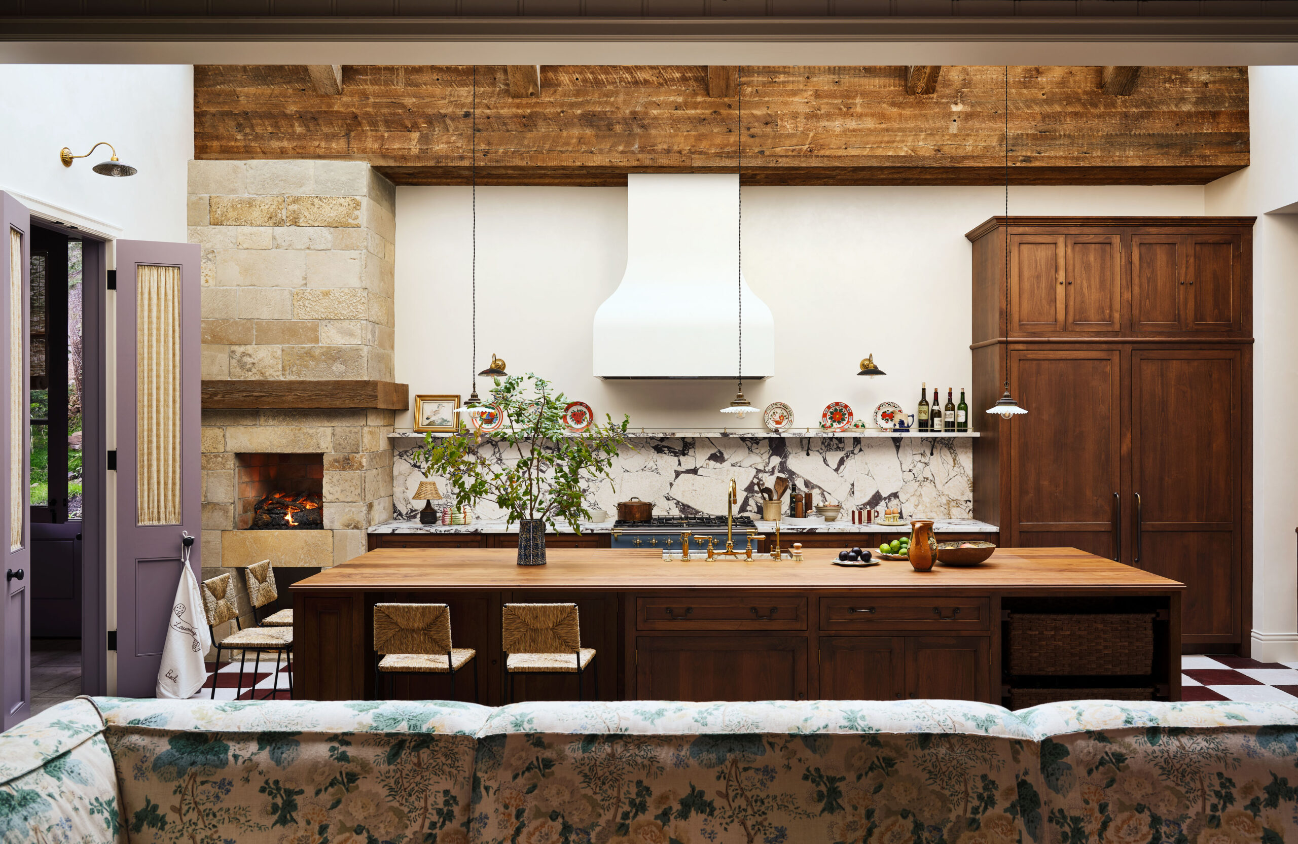 Мягкая эклектика для Кендалл Дженнер