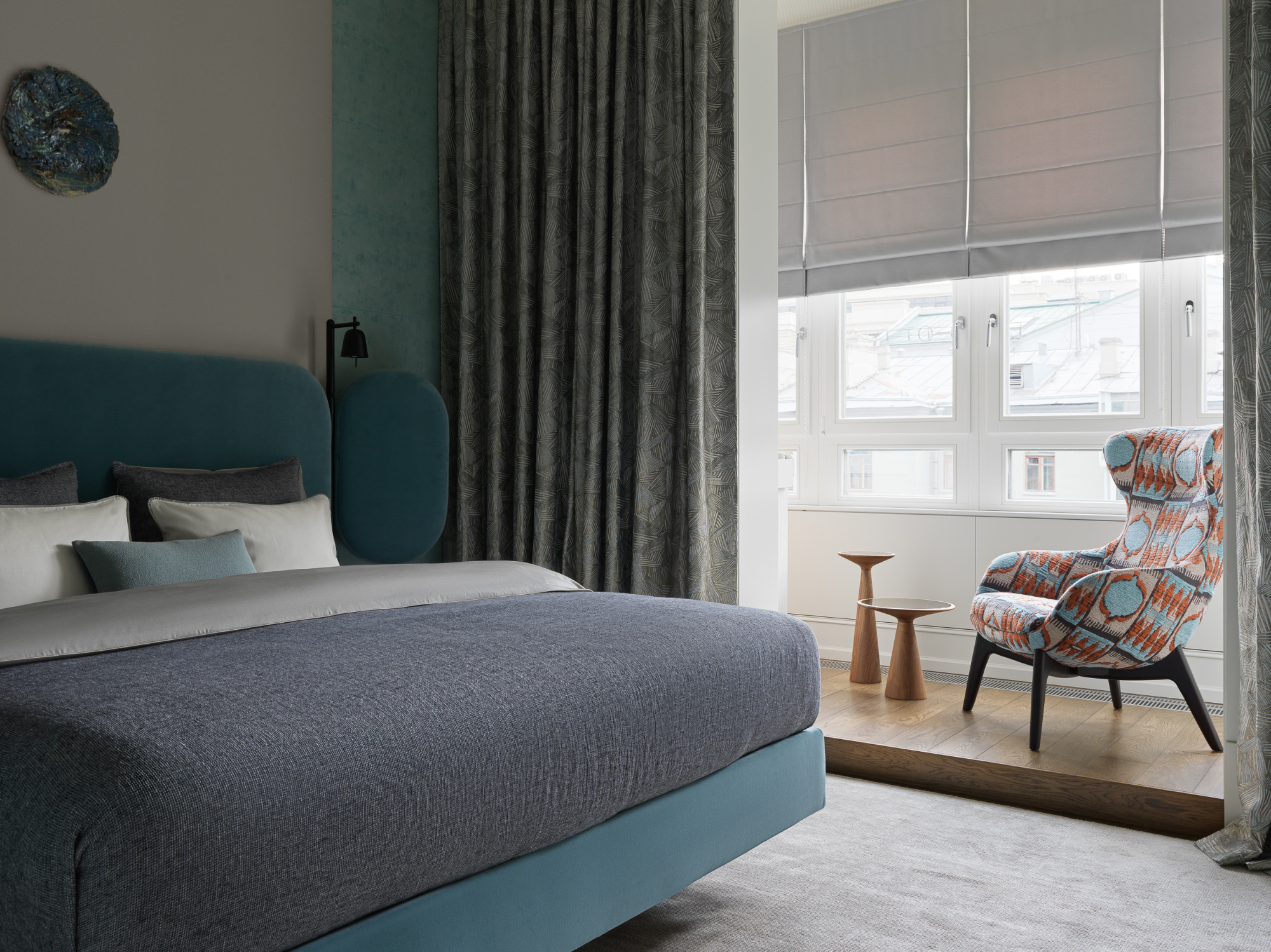 Спокойный интерьер с перчинкой