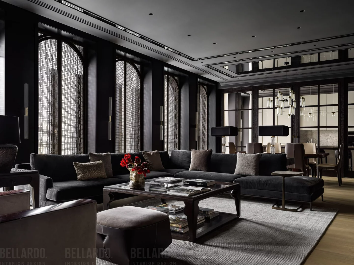 Монохромный портал в клубном доме