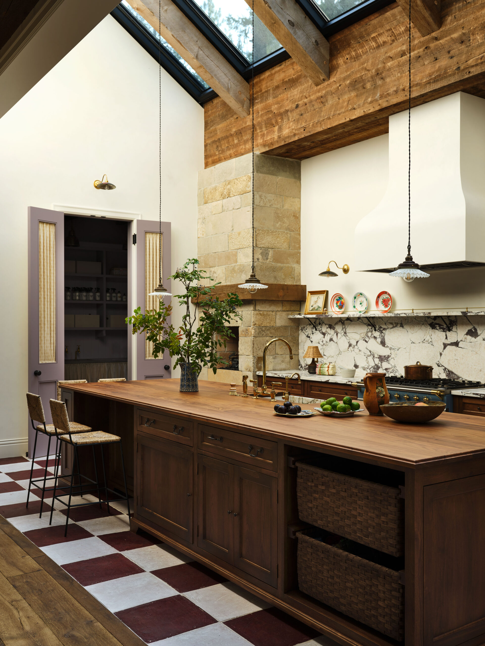 Мягкая эклектика для Кендалл Дженнер