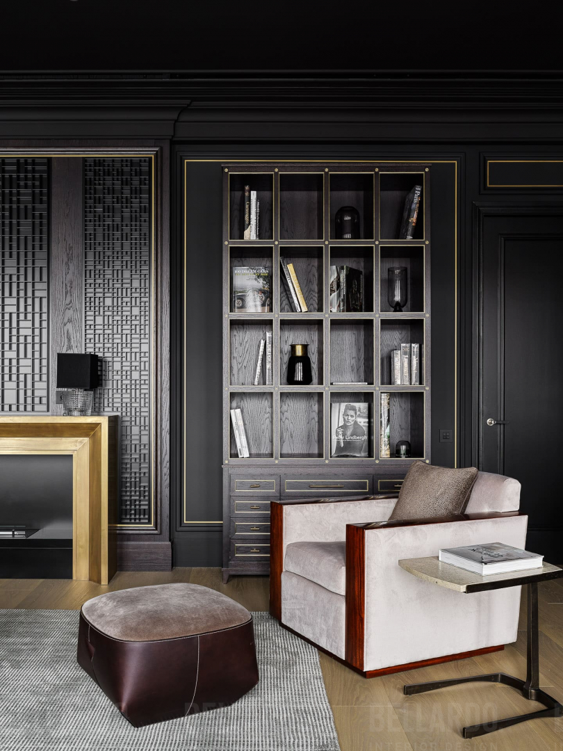 Монохромный портал в клубном доме