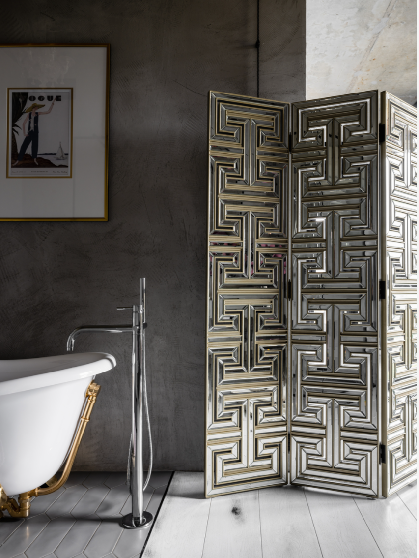 В стиле свободы и света