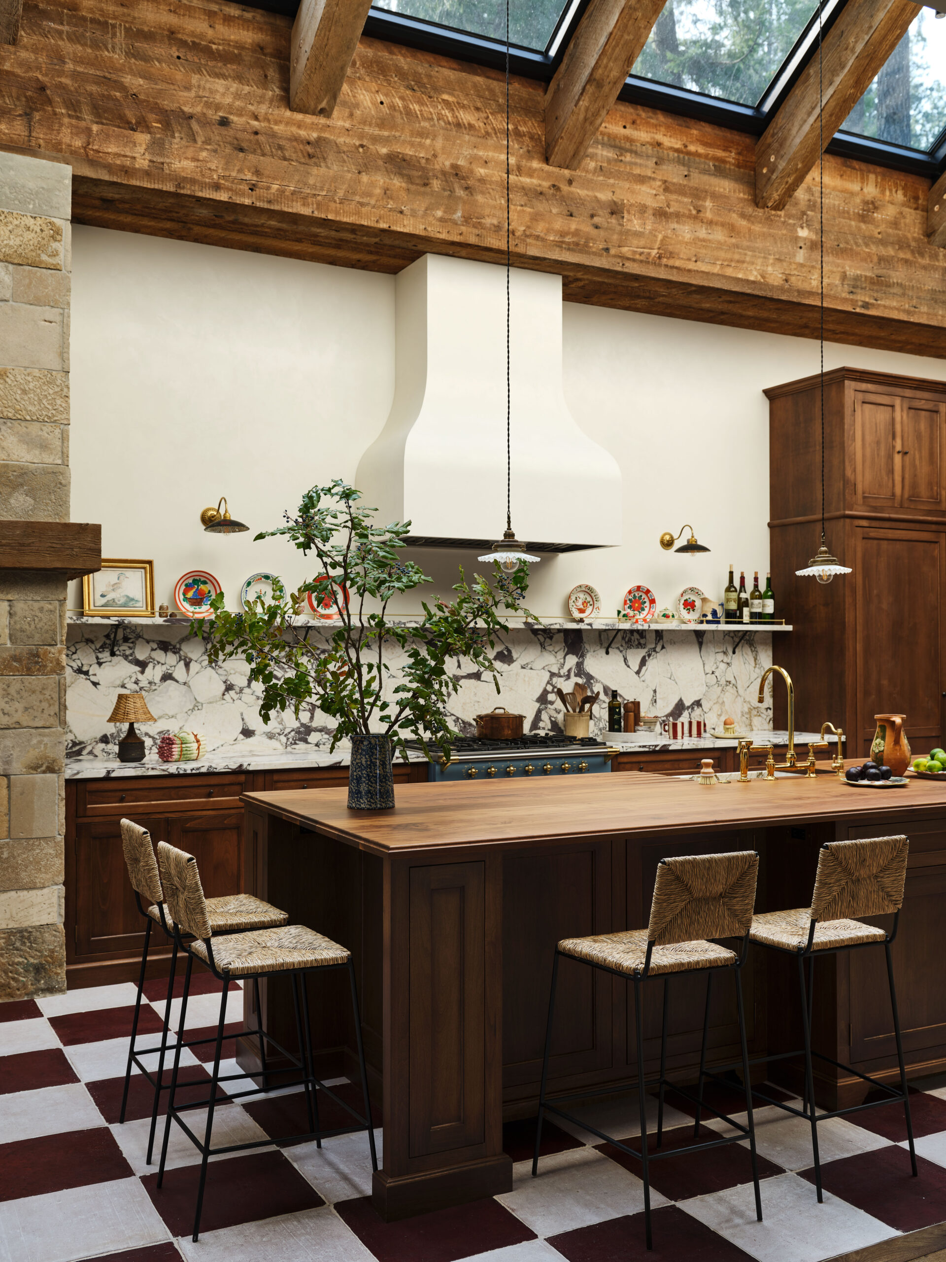 Мягкая эклектика для Кендалл Дженнер