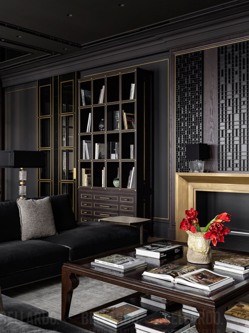 Монохромный портал в клубном доме