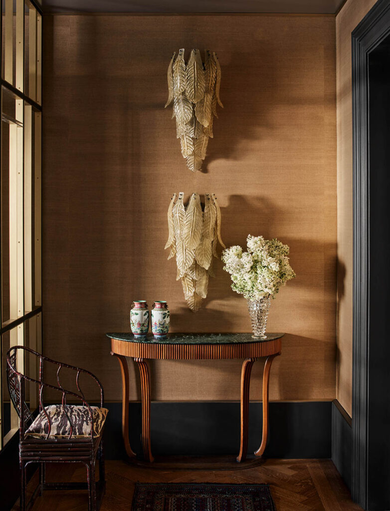 Театральная атмосфера в Итон-сквере