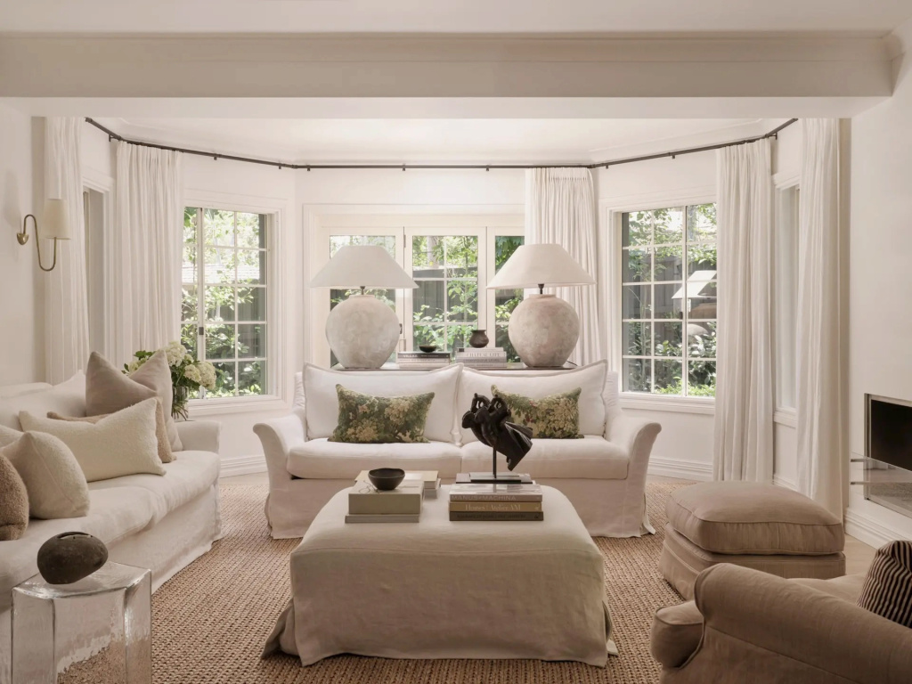 фиби_николс_001.jpg фиби_николс_001.jpg